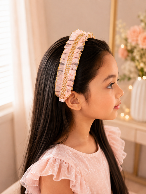 Diadema con volantes en rosa rubor y dorado